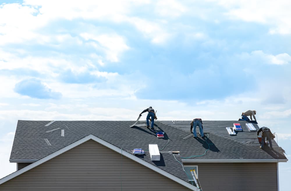 What are the steps to installing a roof