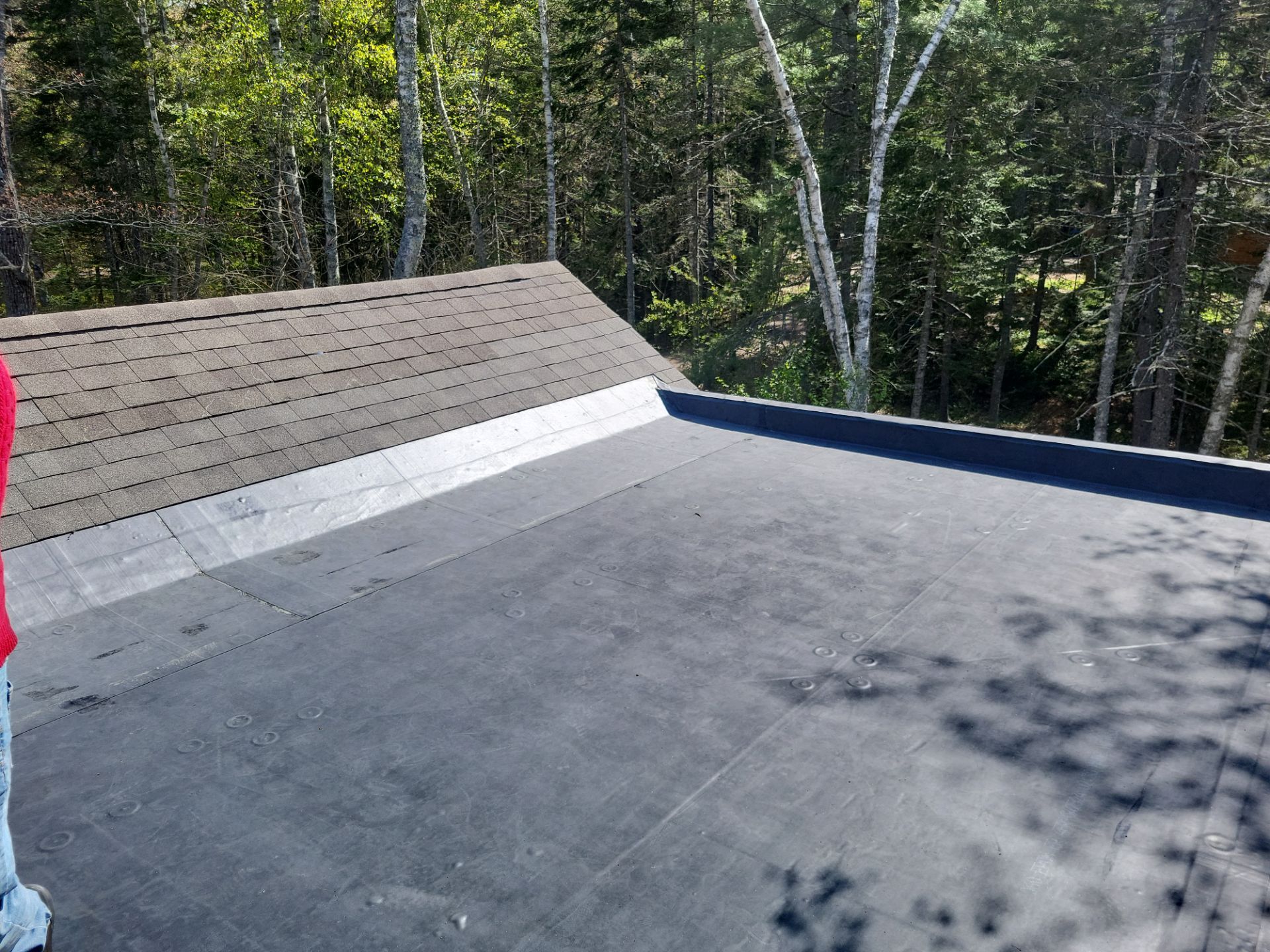 Who are the most dependable roofing contractors in Rockland